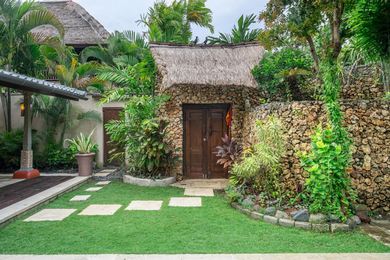 Nameera Villa Seminyak  Exterior photo