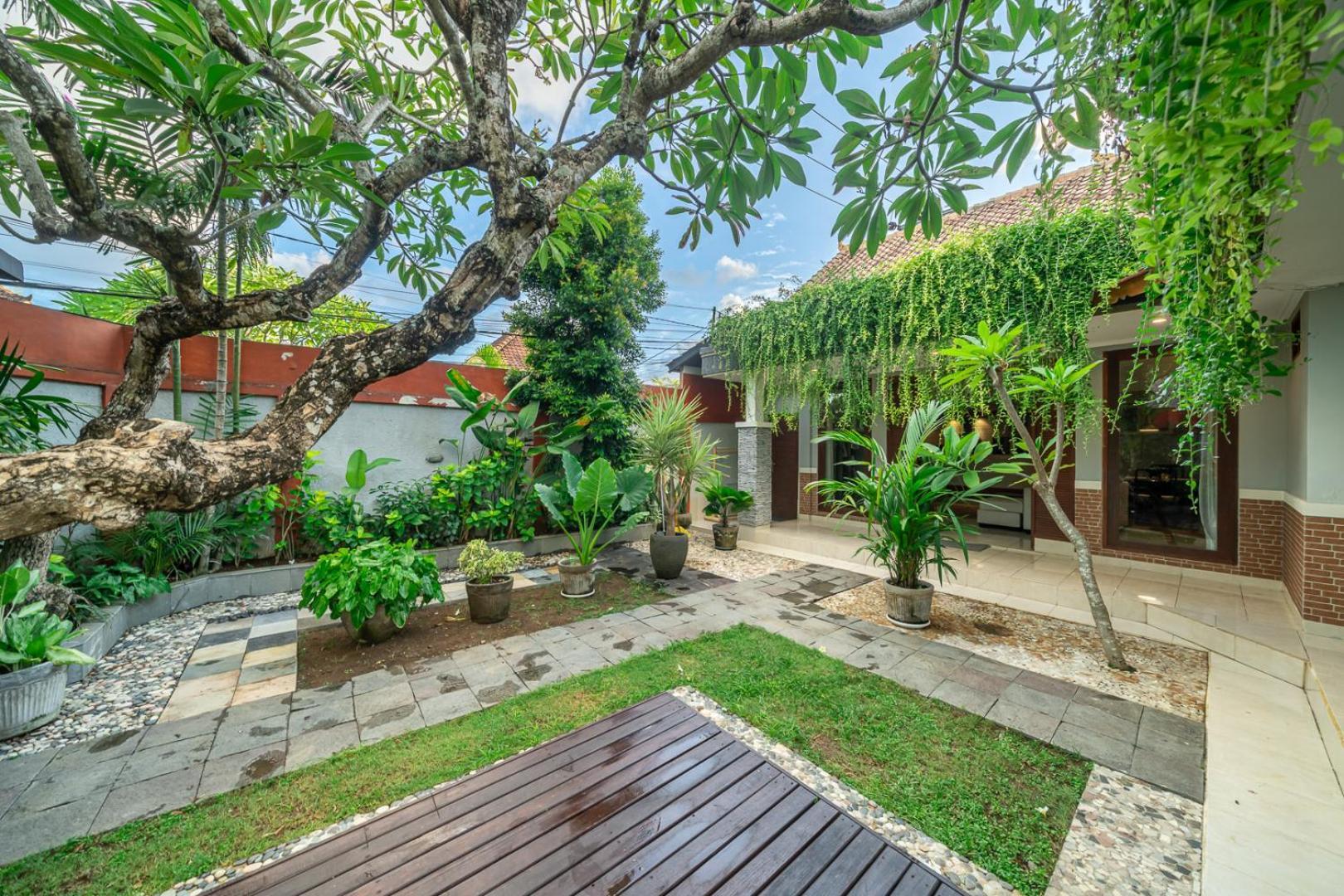Nameera Villa Seminyak  Exterior photo