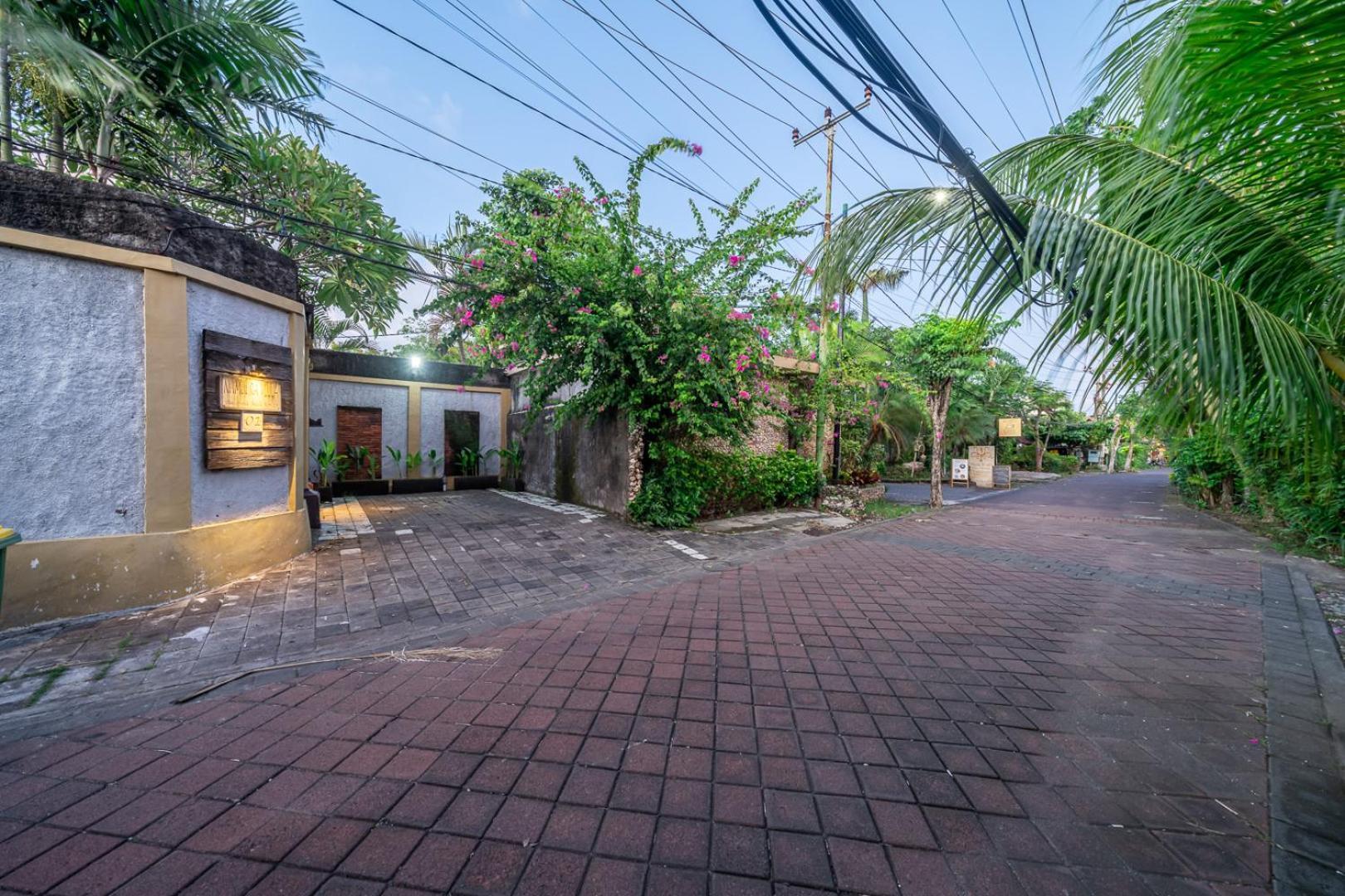 Nameera Villa Seminyak  Exterior photo